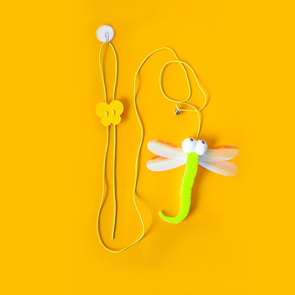 Door-hanging cat toy